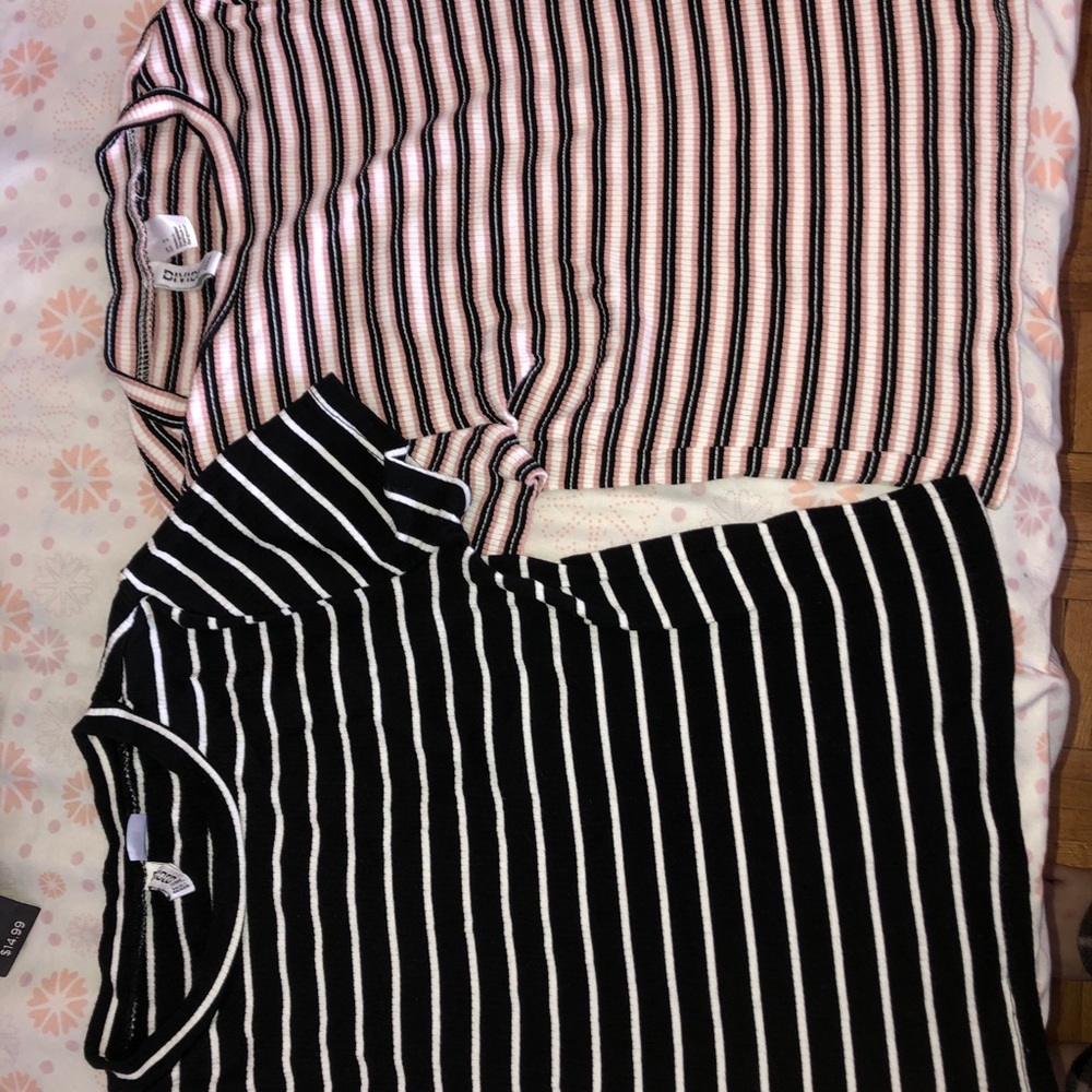 H&M Tops - Picture 3 of 3